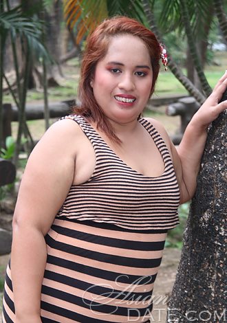 Date the member of your dreams: attractive Asian member Lawrence Ann from Quezon City