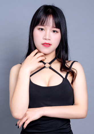 Gorgeous profiles only: caring Thai member Xiaoying from Shanghai
