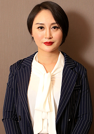 Gorgeous member profiles: China member Jin from Taiyuan