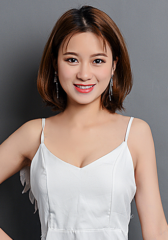 Gorgeous member profiles: Li from Beijing, dating Asian member