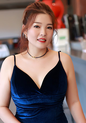 Gorgeous profiles pictures: wei ping from Zhengzhou, Thai member for romantic companionship